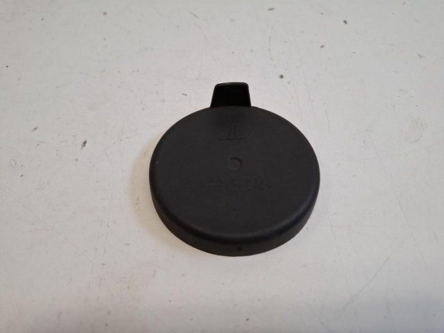 bontott DACIA DUSTER Fényszóró Lámpabúra Fedél