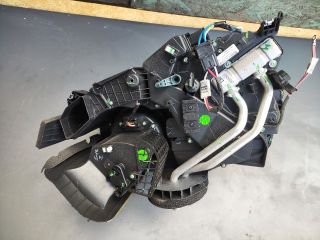 bontott DACIA DUSTER Fűtés Box