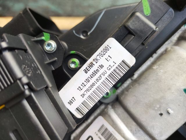 bontott DACIA DUSTER Fűtés Box