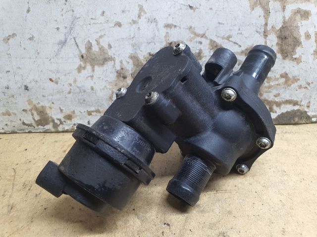 bontott DACIA DUSTER Fűtéscsap