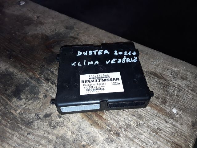 bontott DACIA DUSTER Fűtéskapcsoló (digit klímás)