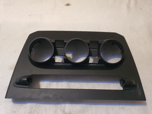 bontott DACIA DUSTER Fűtéskapcsoló Keret