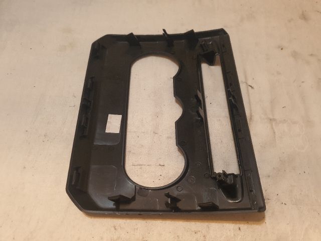 bontott DACIA DUSTER Fűtéskapcsoló Keret