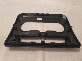 bontott DACIA DUSTER Fűtéskapcsoló Keret