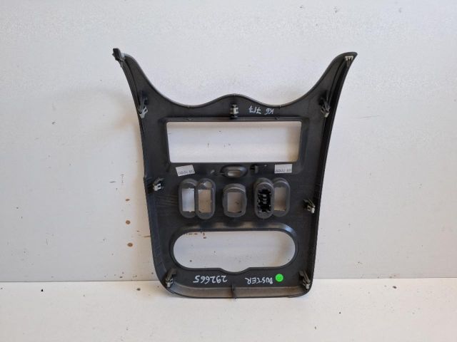 bontott DACIA DUSTER Fűtéskapcsoló Keret