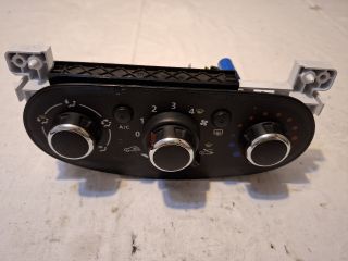 bontott DACIA DUSTER Fűtéskapcsoló (manuális klímás)