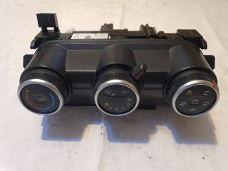 bontott DACIA DUSTER Fűtéskapcsoló (manuális klímás)