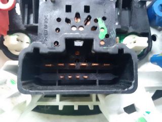 bontott DACIA DUSTER Fűtéskapcsoló (manuális klímás)