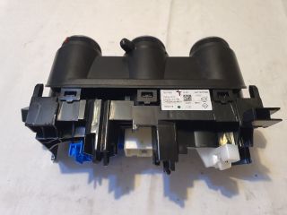 bontott DACIA DUSTER Fűtéskapcsoló (manuális klímás)