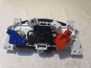 bontott DACIA DUSTER Fűtéskapcsoló (manuális klímás)