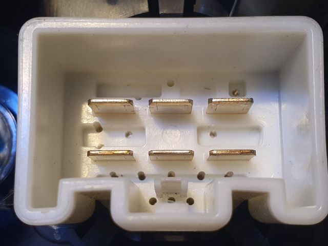 bontott DACIA DUSTER Fűtéskapcsoló (manuális klímás)