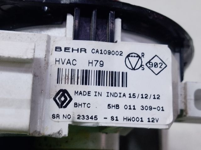 bontott DACIA DUSTER Fűtéskapcsoló (manuális klímás)