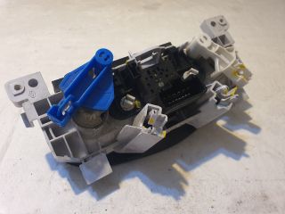 bontott DACIA DUSTER Fűtéskapcsoló (manuális klímás)