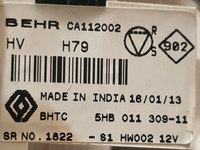 bontott DACIA DUSTER Fűtéskapcsoló (Nem klímás)