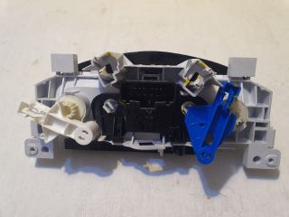bontott DACIA DUSTER Fűtéskapcsoló (Nem klímás)