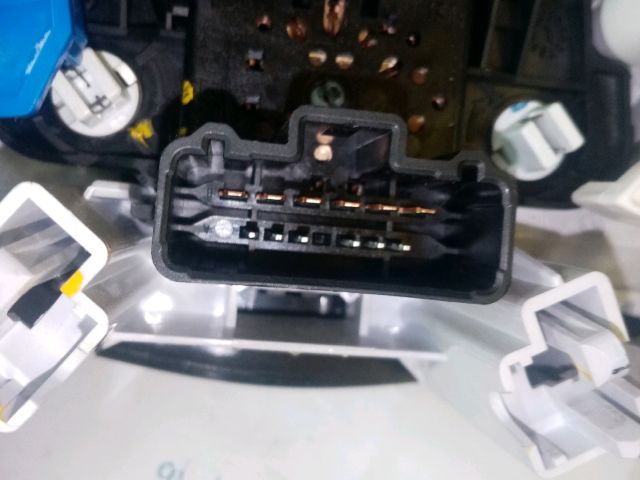 bontott DACIA DUSTER Fűtéskapcsoló