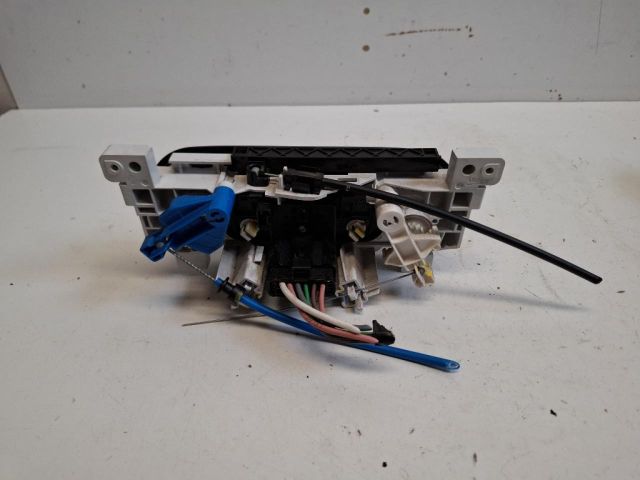 bontott DACIA DUSTER Fűtéskapcsoló