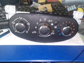 bontott DACIA DUSTER Fűtéskapcsoló