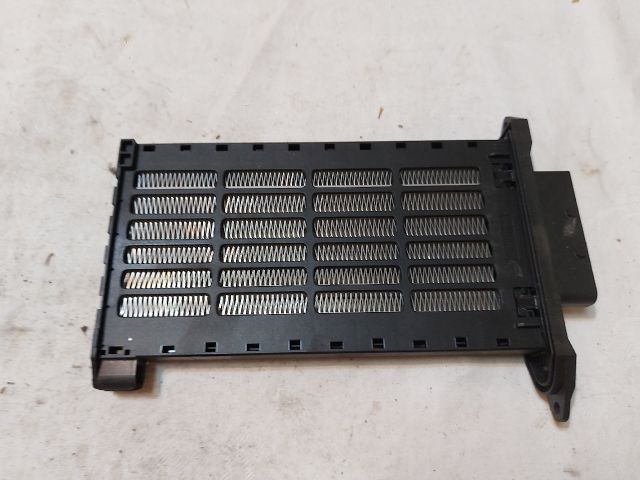 bontott DACIA DUSTER Fűtőradiátor (Elektromos)