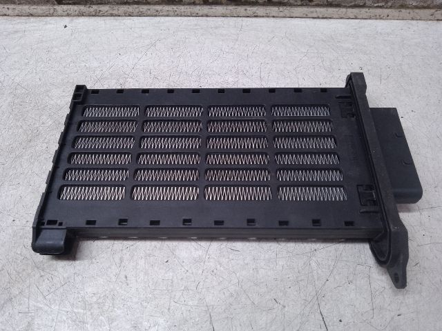 bontott DACIA DUSTER Fűtőradiátor (Elektromos)