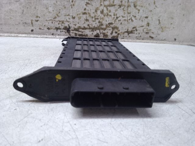 bontott DACIA DUSTER Fűtőradiátor (Elektromos)