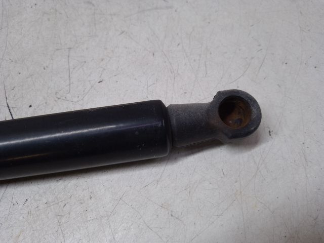 bontott DACIA DUSTER Gázrugós Kitámasztó Teleszkóp Csomagtérajtó (Pozíciófüggetlen)