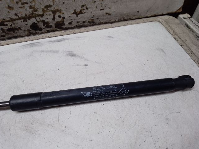 bontott DACIA DUSTER Gázrugós Kitámasztó Teleszkóp Csomagtérajtó (Pozíciófüggetlen)