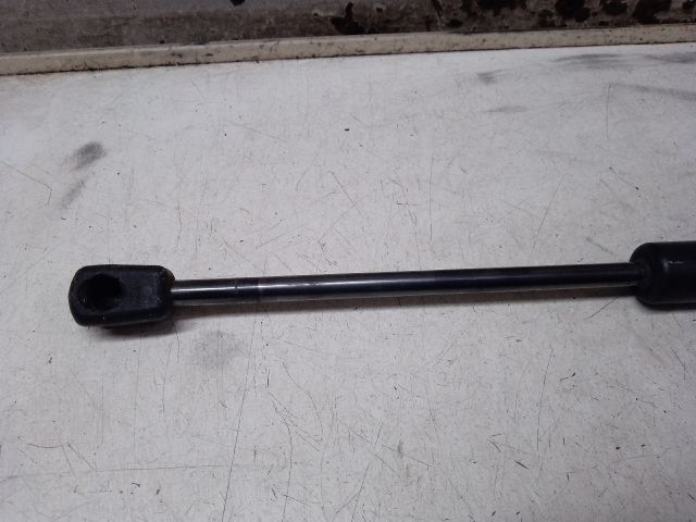 bontott DACIA DUSTER Gázrugós Kitámasztó Teleszkóp Csomagtérajtó (Pozíciófüggetlen)