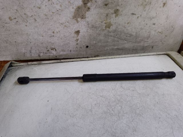 bontott DACIA DUSTER Gázrugós Kitámasztó Teleszkóp Csomagtérajtó (Pozíciófüggetlen)