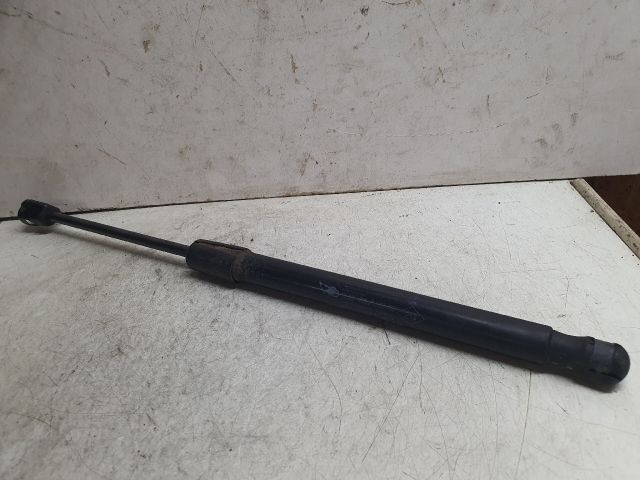 bontott DACIA DUSTER Gázrugós Kitámasztó Teleszkóp Csomagtérajtó (Pozíciófüggetlen)