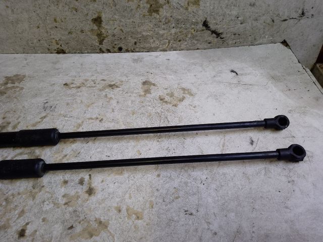 bontott DACIA DUSTER Gázrugós Kitámasztó Teleszkóp Motorháztető