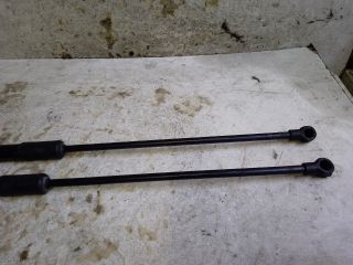 bontott DACIA DUSTER Gázrugós Kitámasztó Teleszkóp Motorháztető