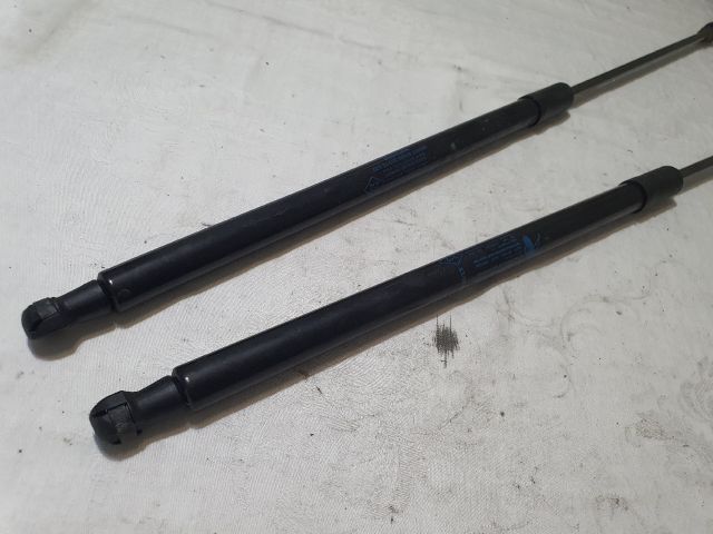 bontott DACIA DUSTER Gázrugós Kitámasztó Teleszkóp Pár Csomagtérajtó