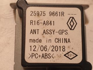 bontott DACIA DUSTER GPS Antenna