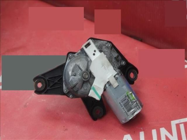 bontott DACIA DUSTER Hátsó Ablaktörlő Motor