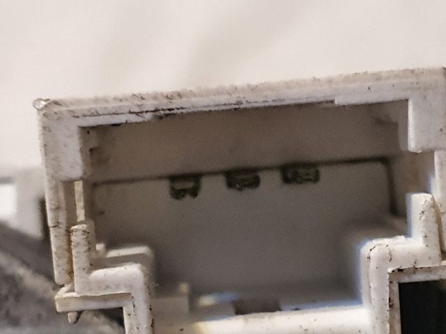 bontott DACIA DUSTER Hátsó Ablaktörlő Motor