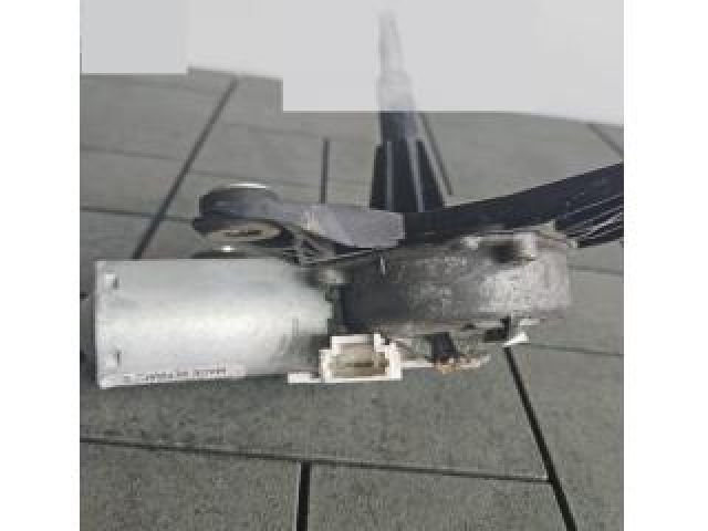 bontott DACIA DUSTER Hátsó Ablaktörlő Motor