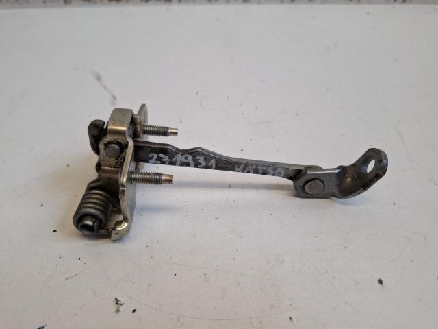 bontott DACIA DUSTER Hátsó Ajtóhatároló