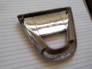 bontott DACIA DUSTER Hátsó Embléma