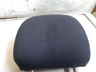 bontott DACIA DUSTER Hátsó Fejtámla