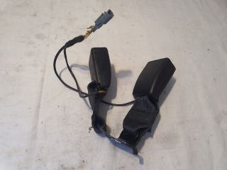 bontott DACIA DUSTER Hátsó középső Biztonsági Öv Csat