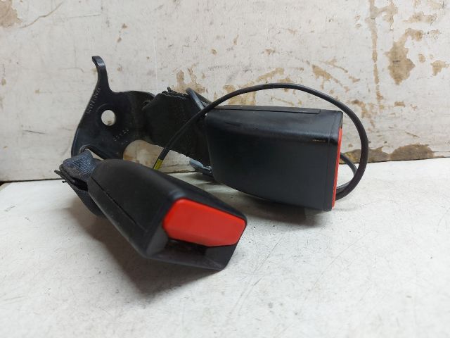 bontott DACIA DUSTER Hátsó középső Biztonsági Öv Csat