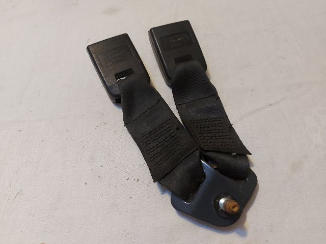 bontott DACIA DUSTER Hátsó középső Biztonsági Öv Csat