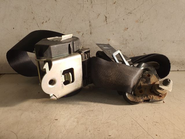 bontott DACIA DUSTER Hátsó középső Biztonsági Öv