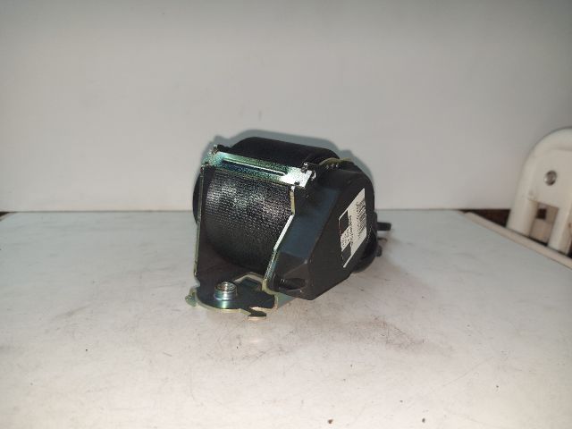 bontott DACIA DUSTER Hátsó középső Biztonsági Öv