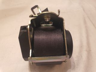 bontott DACIA DUSTER Hátsó középső Biztonsági Öv