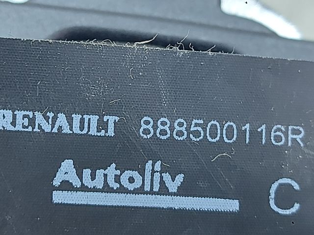 bontott DACIA DUSTER Hátsó középső Biztonsági Öv