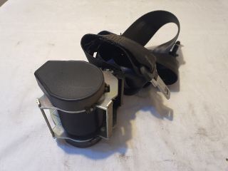 bontott DACIA DUSTER Hátsó középső Biztonsági Öv