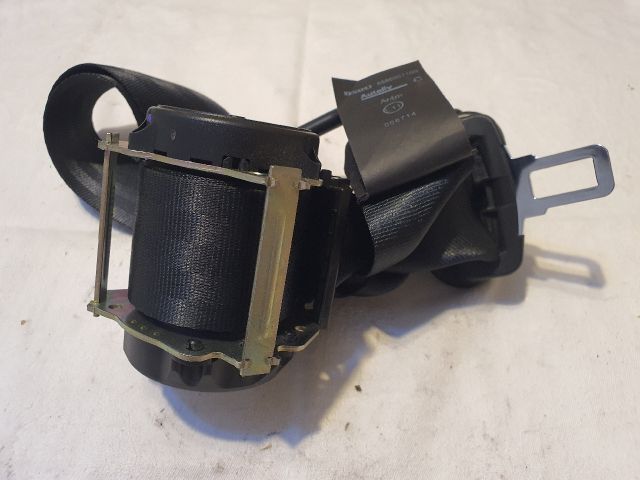 bontott DACIA DUSTER Hátsó középső Biztonsági Öv