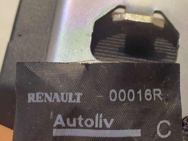 bontott DACIA DUSTER Hátsó középső Biztonsági Öv